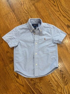 Ralph Lauren Short Sleeve Button Down/Button Up Shirt. Size 3/3T. Like New.